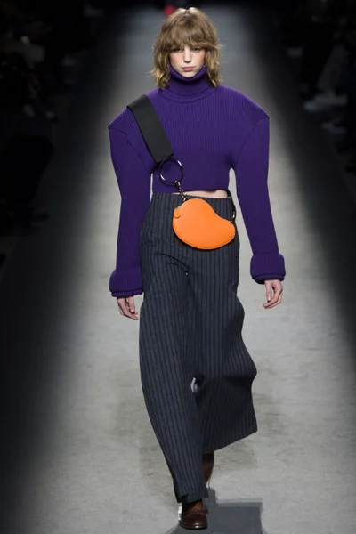 Look 6